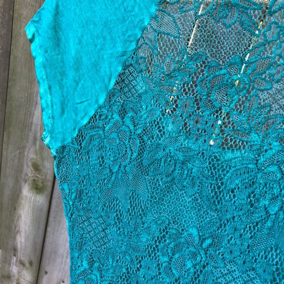 Guess Teal Lace XS T-shirt - Picture 7 of 14